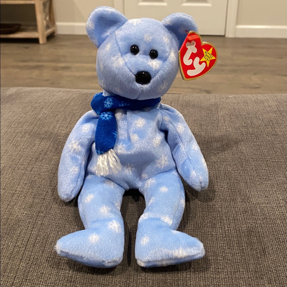 TY Beanie Baby - 1999 Holiday Teddy Bear - NEW WITH TAGS! vintage toys toy plush